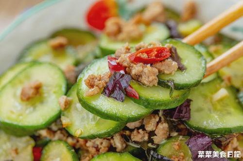 网络实时吃瓜,网络吃瓜群众的热议焦点