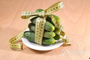 小瓜拿来怎么吃,小瓜拿来的多样美味吃法探索