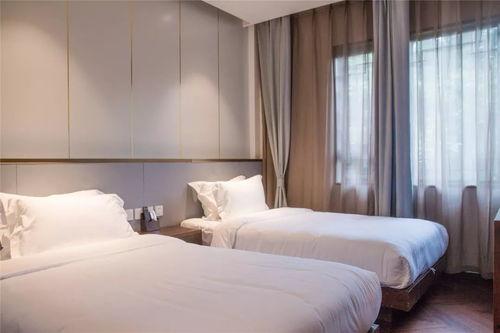 民宿老板娘吃瓜,揭秘乡村生活的酸甜苦辣